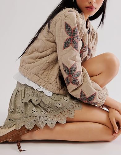 Kedera Women's Quilted Lightweight Jackets Floral Embroidered Crop Puffer Coat Padded Gilet Winter Outerwear with Pocket4