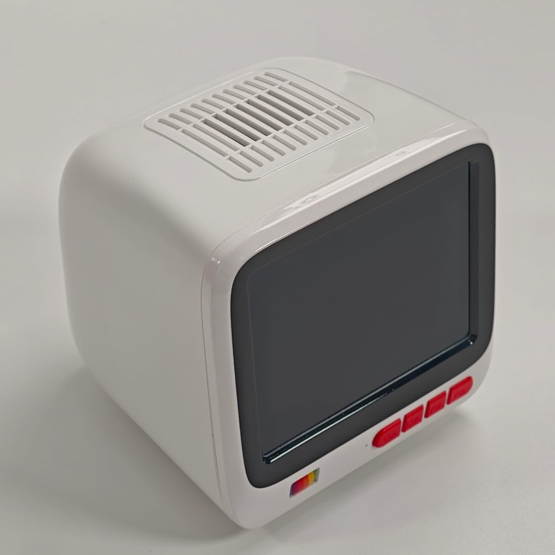 TV retrò da 4 pollici e console di gioco ad alta risoluzione
