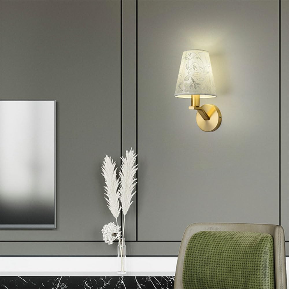Pełna miedziana lampa ścienna z kwiecistym kloszem z tkaniny - elegancka ściana E14