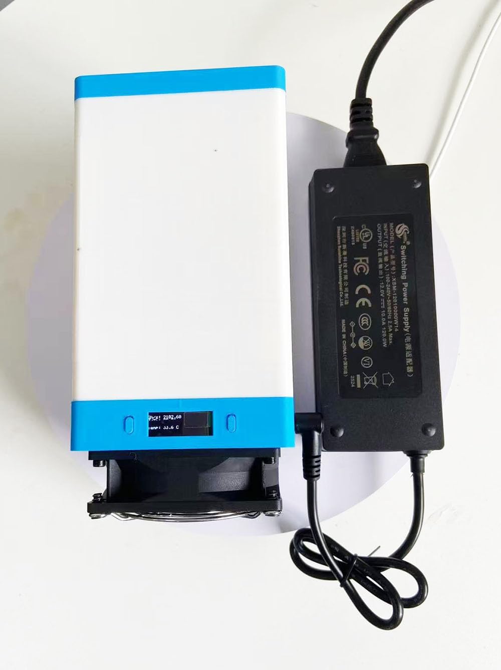 Bitcoin Merch - Bitaxe Hex 304 ビットコインマイナー 3TH/s Bitcoin Merch - Bitaxe Hex  304 ビット