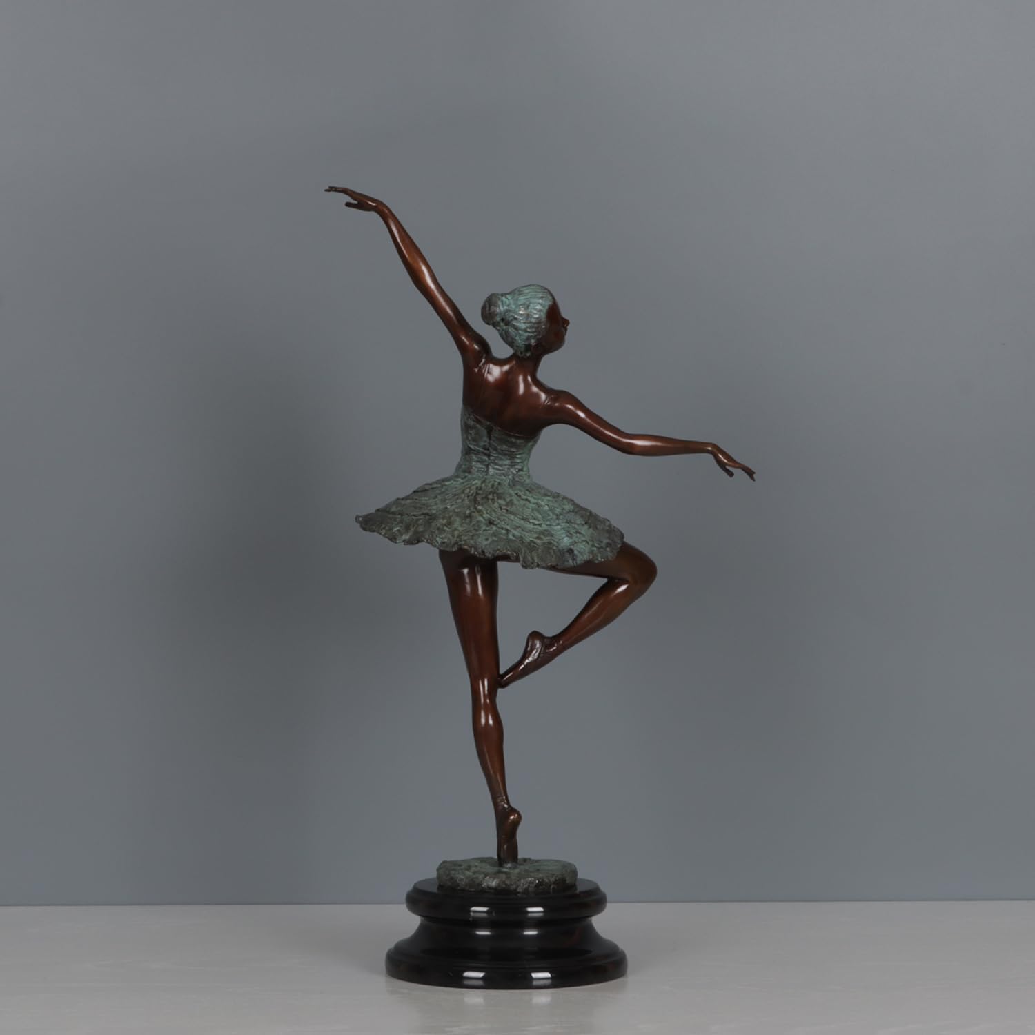 バレリーナ ブロンズ彫刻 約30cm Amazon.co.jp: ブロンズバレリーナ像モダンバレエダンス女性彫刻アート