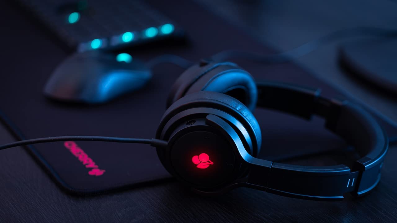 CHERRY HC 2.2, Cuffie Gaming USB Cablate per Ufficio e Intrattenimento, Driver da 50 mm, Suono Surround 7.1, Microfono Rimovibile, Confortevoli, Pieghevoli, Nero