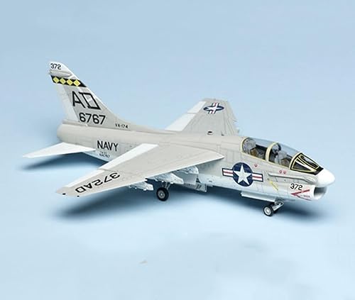 Miniatura 3 de Fighter 3D Puzzles - Kits de modelos de plástico, escala 1/48 TA-7C Corsair II, modelo de avión de ataque Corsair II, juguetes para adultos y