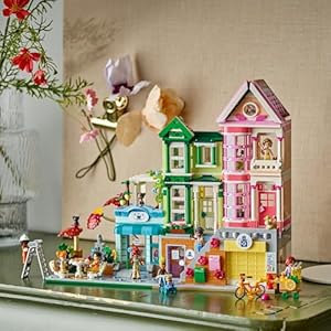 Amazon.co.jp - レゴ® フレンズ ハートレイクシティのマンションとお店 42670