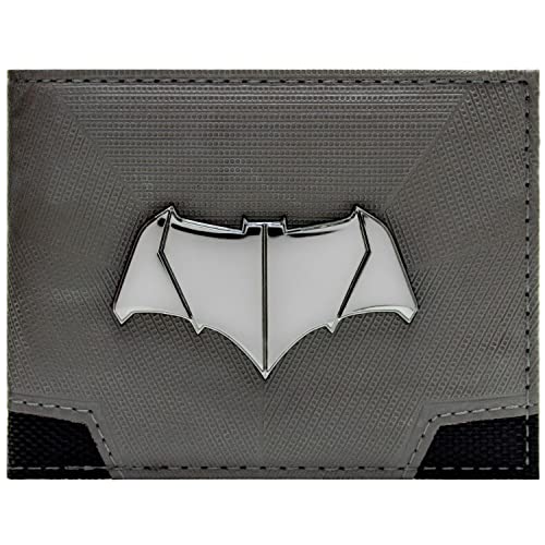 The Dark Knight Batman Dawn of Justice Batsuit Emblema Metálico