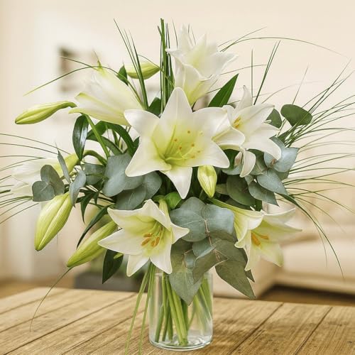 Lilienstrauß - Blumenstrauß mit Lilien und Eukalyptus - Inklusive Grußkarte # Weiße Lilien