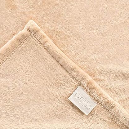 ESTELLA Kuscheldecke Polarflausch | Beige | Flauschige Microfaser-Flanelldecke ideal für die Couch | 150x200 cm | direkt… – Bild 3
