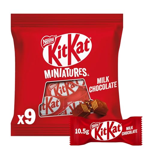 Nestle KitKat Crispy Wafer Finger Covered with Milk Chocolate 110g