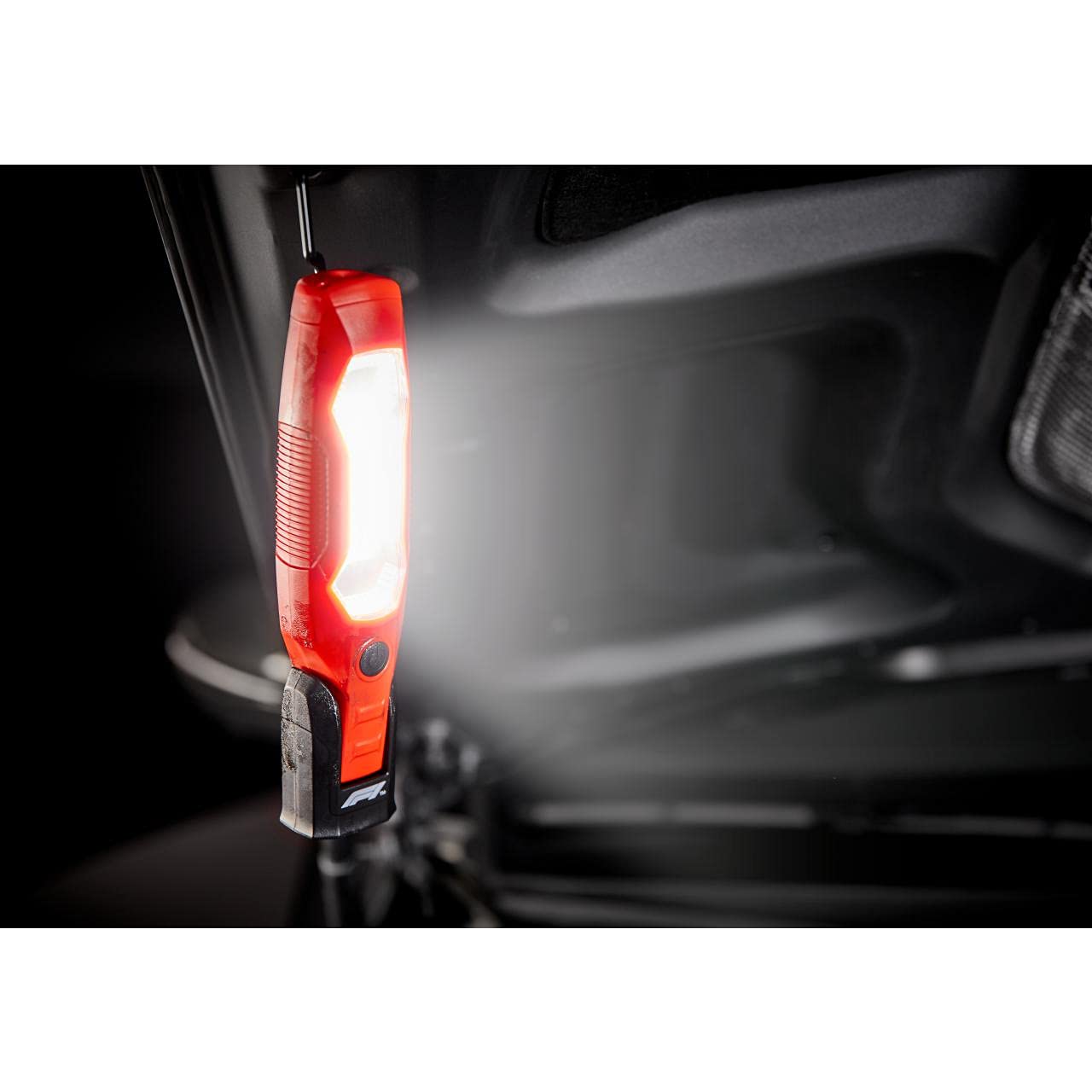 Formula 1 10822 COB-LED - Lampada da Lavoro per Officina, 600 Lumen, Ricaricabile con USB, con Gancio per appenderlo, Magnete, per Auto, Officina, Rosso/Nero