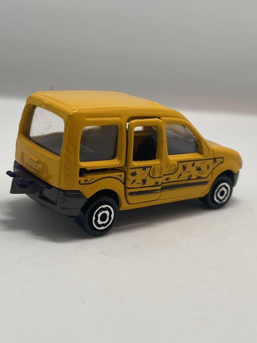 Amazon | トミカサイズ マジョレット Renault Kangoo ルノー