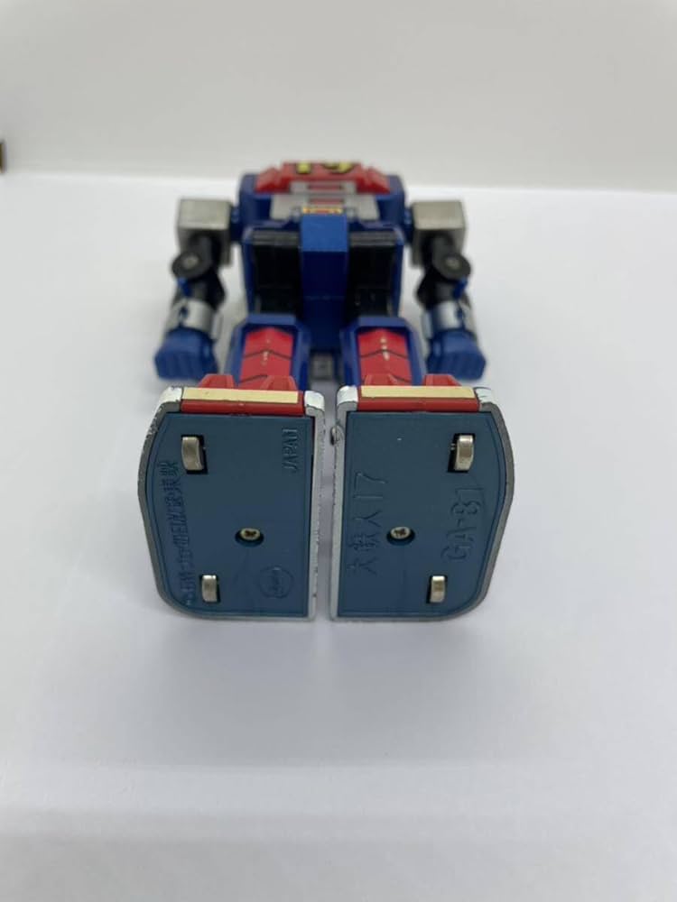 Amazon.co.jp: 超合金 DELUXE GA-81 大鉄人17 ／ワンセブン