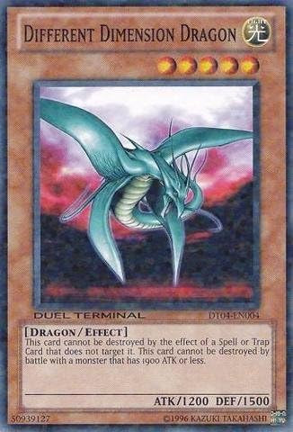 Yu-Gi-Oh! - Dragón de diferente dimensión (DT04-EN004) - Terminal de duelo 4-1ª Edición - Común