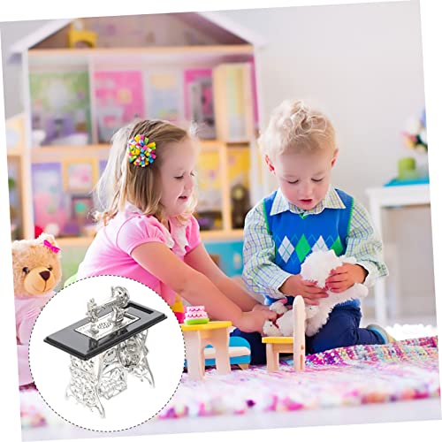 Operitacx 1Pc Mini Naaimachine Peuter Huishoudelijk Speelgoed Huishoudelijk Speelgoed Miniatuur Naaimachine Poppenhuis Voet Naaimachine Meubelmodellen Miniatuur Model Legering Modellering - Image 3