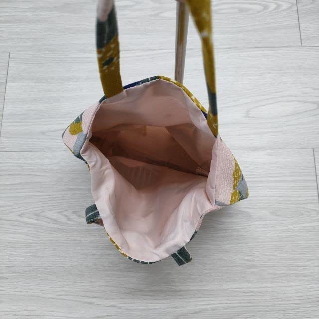 【1525】pomppia ランチトートバッグ size M＊ミナペルホネン 1525】pomppia ランチトートバッグ size M＊ミナペルホネン 1525