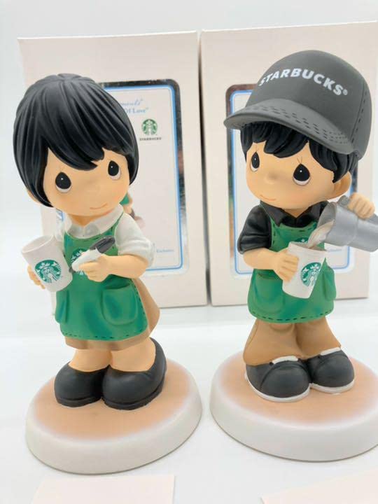 Starbucks Coffee - 激レア スターバックス フィギュア カップル Starbucks 置物 バリスタ Amazon.co.jp: スタバ スターバックス フィギュア 男女ペア 置物