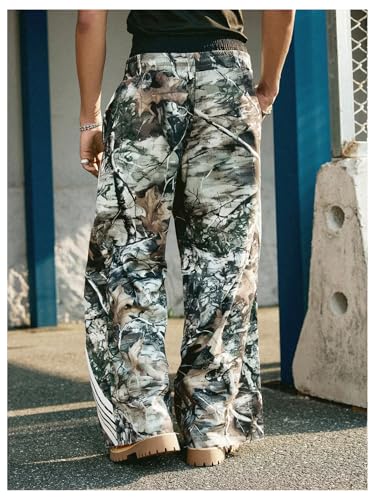 Verdusa Men's Camo Baggy Pants Wide Leg Striped Oversized Pants with Pockets2