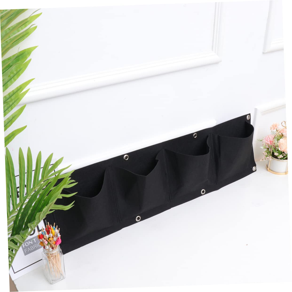 BESPORTBLE Eleganti Sacchetti Per Piante Da Appendere Alla Parete in Feltro Nero Confezione Da 2 Sacchetti Per La Coltivazione Verticale Di Piante 4 Tasche Per Piccoli Spazi