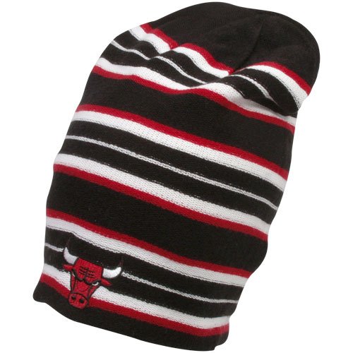 Bonnet adidas Chicago Bulls Reversible KE79Z pour les passionnés de basketball de la NBA