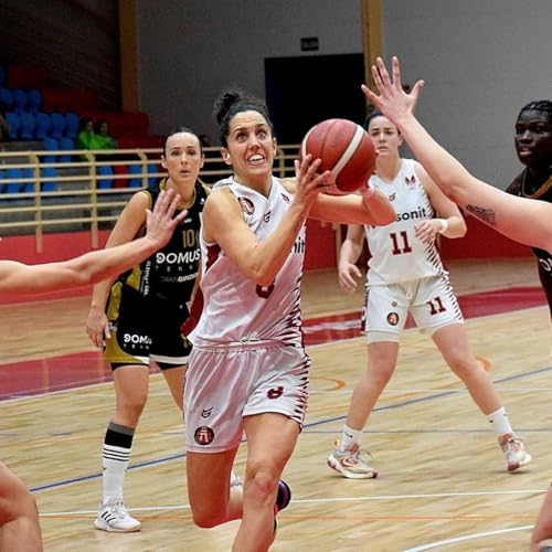 『La Entrevista 1x09 Elena Salcedo - Episodio exclusivo para mecenas』のカバーアート