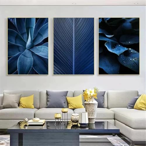 Décoration salon plante fleur : triptyque bleu marine 60x80cm pour une ambiance zen