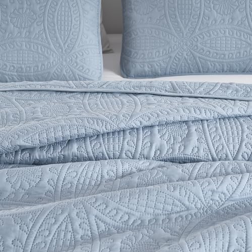 Image of Chezmoi Collection Austin King Oversized Bedspread Set, 3-Piece Pinsonic Quilted Lightweight Microfiber Bedspread Coverlet, Cool Gray