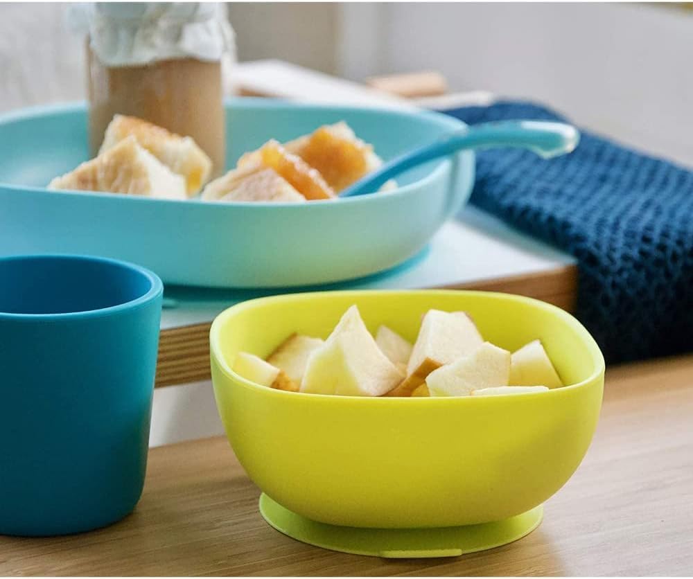 BÉABA Vaso/Taza de aprendisaje para Niños/Bebés, 100% Silicona, Material suave y muy resistente, Apto para microondas, azul