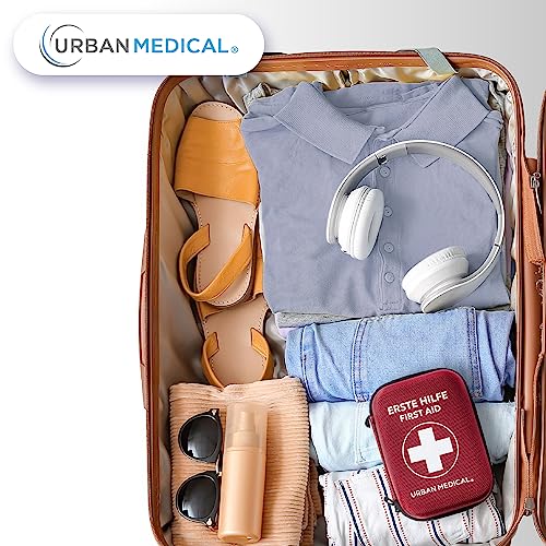Foto von URBAN MEDICAL Outdoor Erste Hilfe Set aus Deutschland - Vollausgestatteter Verbandskasten inkl. Malteser Notfallbroschüre, Rettungsdecke und Regenponcho - Für Auto und Fahrrad DIN13167