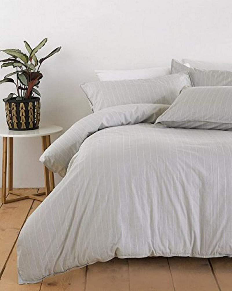 Paoletti Riva Linear King Duvet Cover Set - Grey and White - Minimalist Pinstripe Design - 2 x Pillowcases Included - 100% Washed Cotton - Machine Washable - 228 x 218cm (79" x 79" inches)