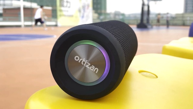 Amazon.com: Ortizan Wireless Portable Bluetooth Speaker, IPX7