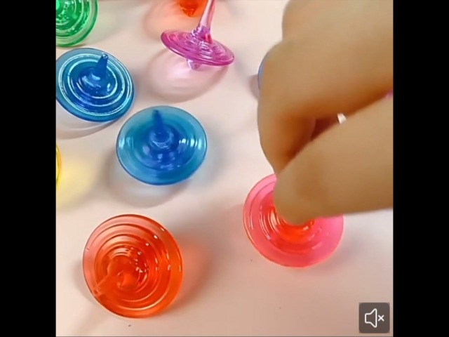 Amazon.co.jp: こま プラスチック、アクリル、透明 こま おもちゃ 伝統