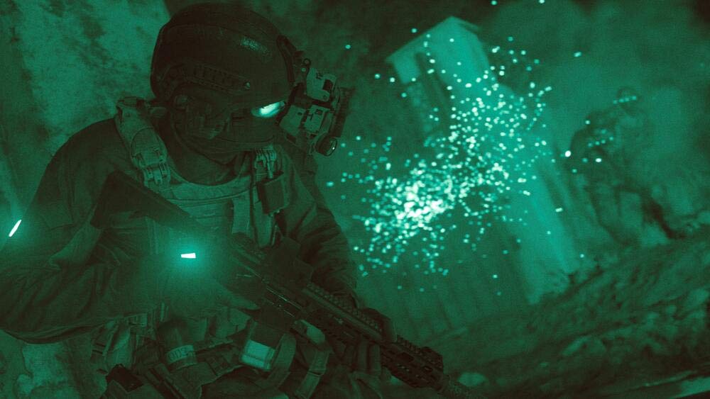 PS4 Pro 1 To G + Call Of Duty Modern Warfare IV - noir [Edizione: Francia]