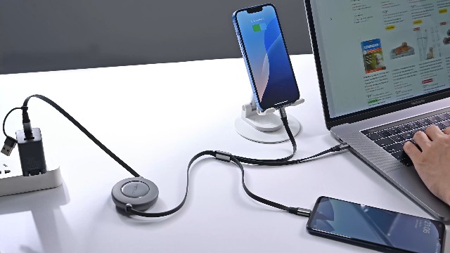 Amazon.co.jp: 3in2 充電ケーブル巻き取り式 1.2m マルチ充電 データ