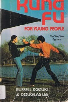 Paperback Kung Fu for Young People Book