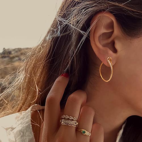 MEVECCO Dainty Gold Snake Earrings for Women 18K Gold Plated Dainty Snake Huggie Hoop Earrings Small Tiny Minimalist Snake Hoop Huggie Earrings Snake Jewelry3