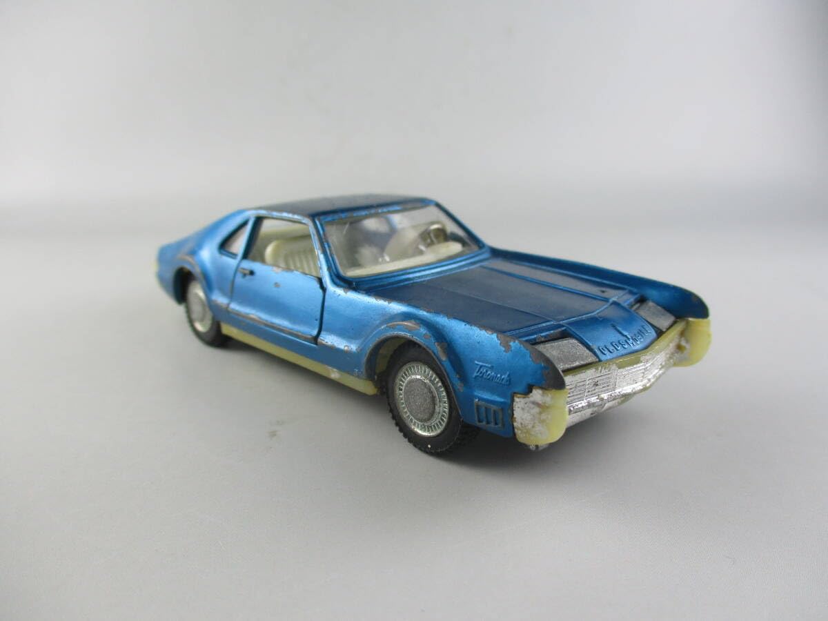 Amazon.co.jp: オールズモビル・トロネード オートピレン1/43 : Home