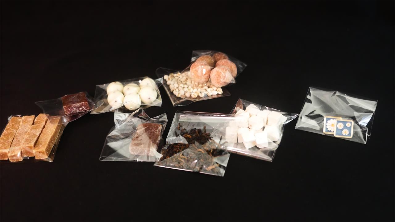200 Clear Self-Adhesive Jewelry Bags 2x3 Inch - Small Plastic Seal Packing Bags