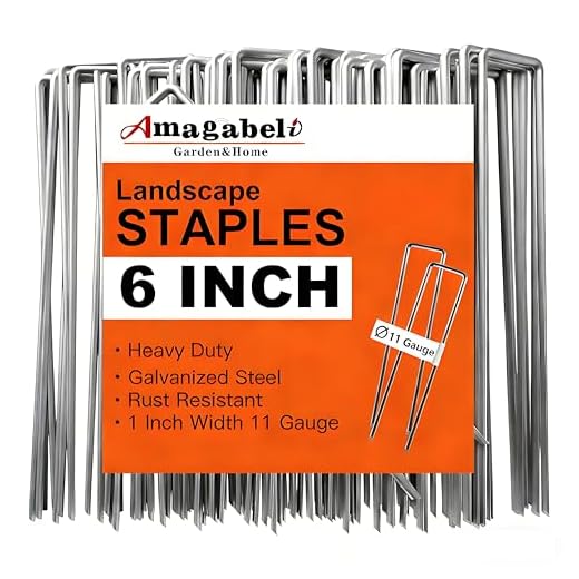 500-Pack Galvanized Landscape Staples