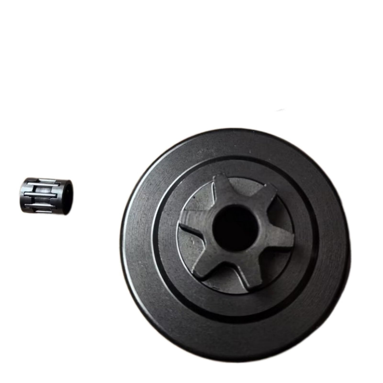 Universal Lawnmower Parts Clutch Sprocket for A556000543 CS-310, CS-352, CS-353ES