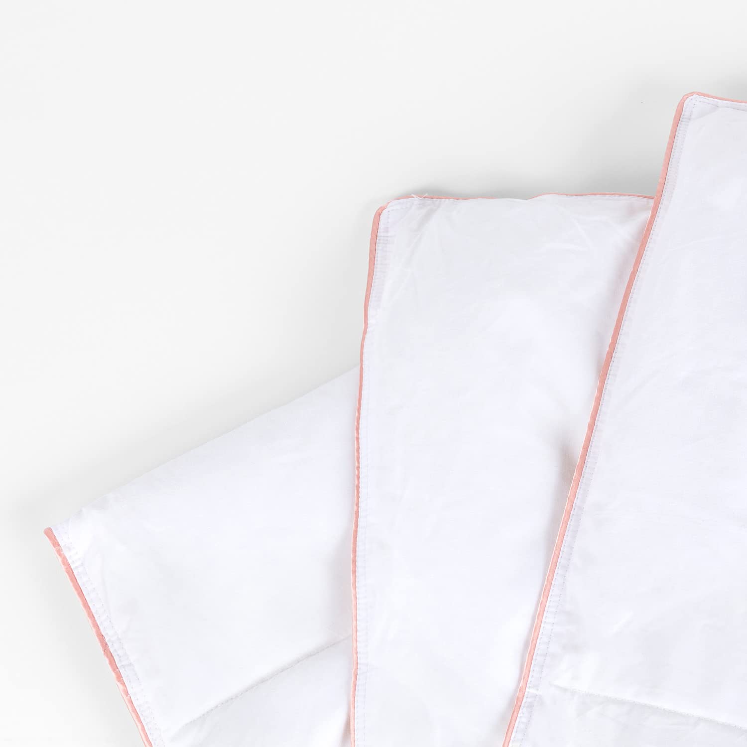 Pikolin Home - Edredón/Relleno nórdico 94% plumón de 220 gr/m² para otoño e Invierno y Habitaciones con temperaturas Medias o frías, 220 x 220 cm