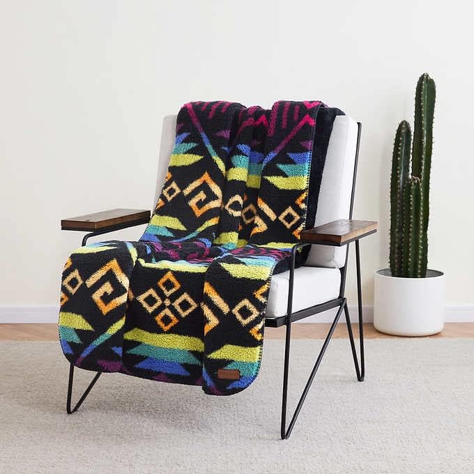 Miniatura 2 de Pendleton Manta de forro polar Sherpa (Coyote Butte Black), 50 x 70 pulgadas