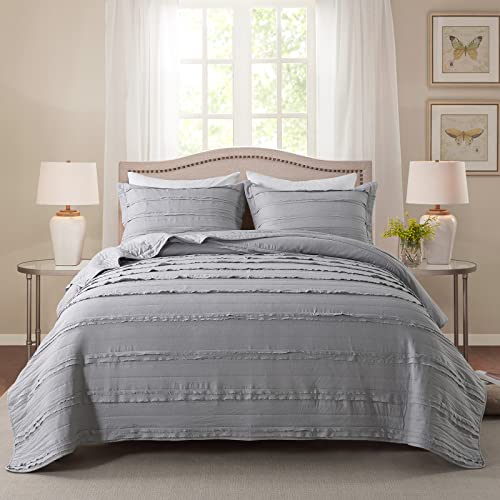 Honeilife Ruffled Quilt King Size - 3 Pieces Washed Microfiber Quilt Sets Lightweight Bedspreads Ultra Soft Coverlets Shabby Chic Bed Cover Exquisite Bedding Set All Season Quilts-Grey #TOP2