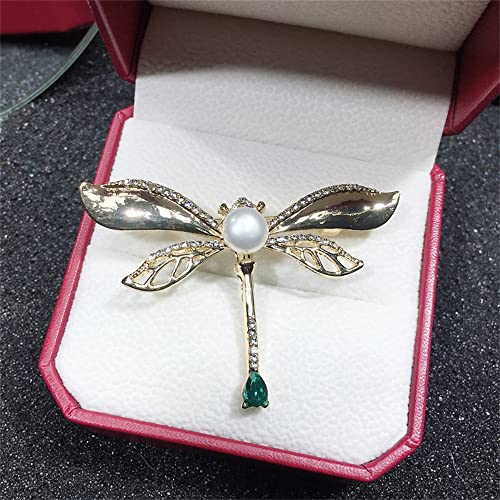 Broche en or délicate ornée de perles, l'excellence du corsage rétro