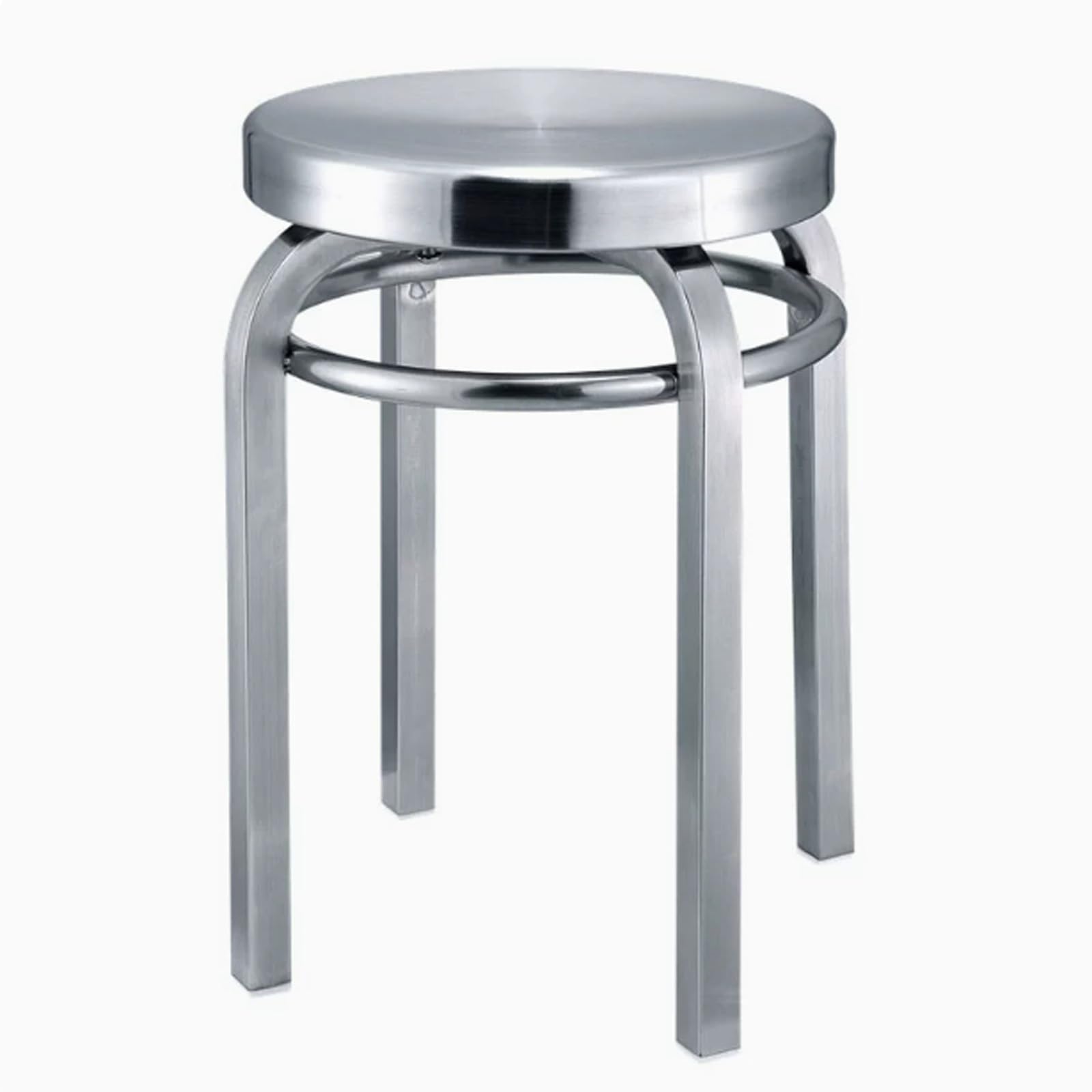 Tabourets en acier inoxydable au design industriel et chaises de salle à manger épurées
