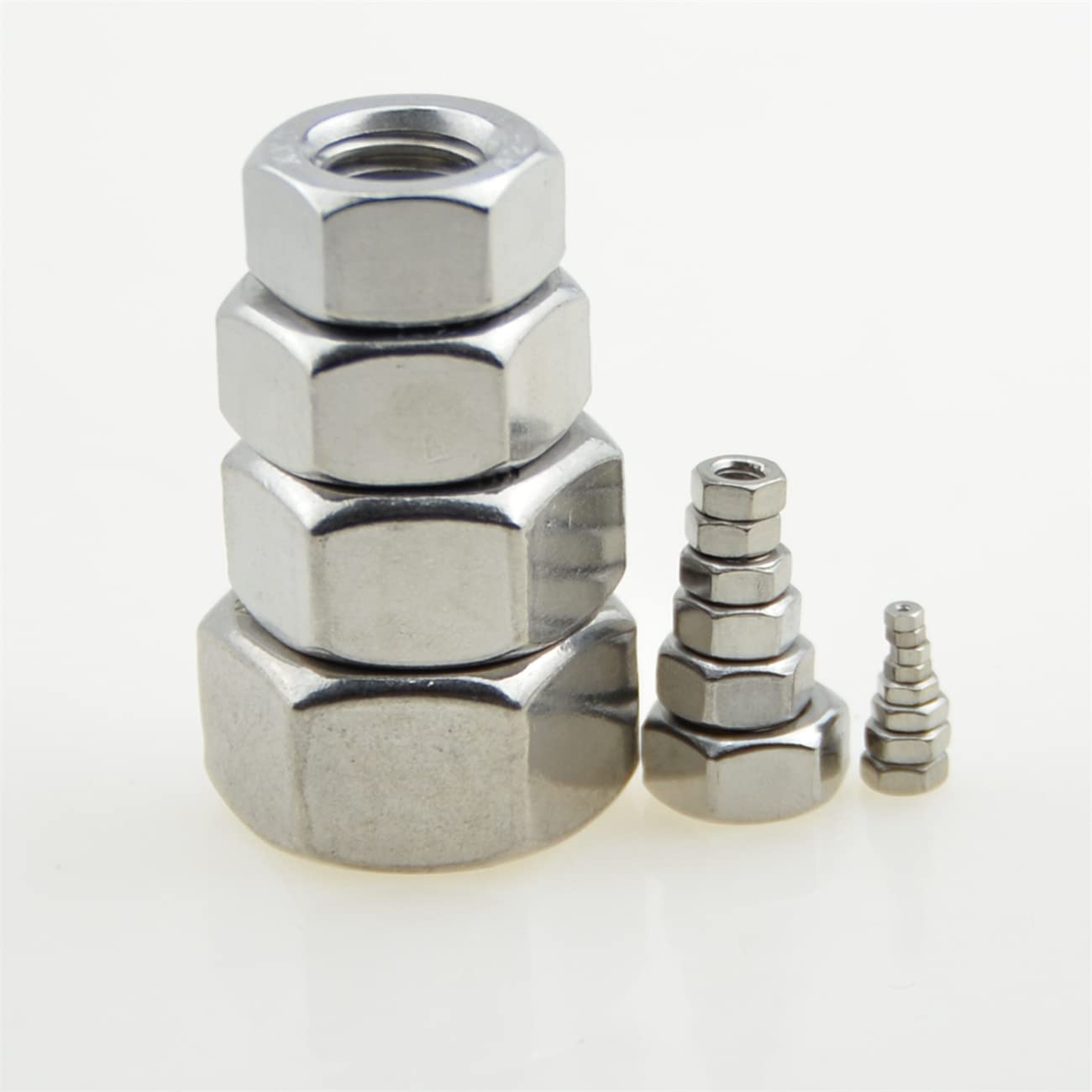 XunLiu 304 Stainless Steel Hexagon Nuts (5, M24-3.0pitch)