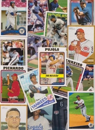 Baseball Cards / 50 Different Baseball Players from the Dominican