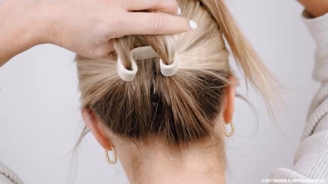 Amazon.com : 2 Medium PONY-O bendable Hair Ties, Ponytail  display picture 2