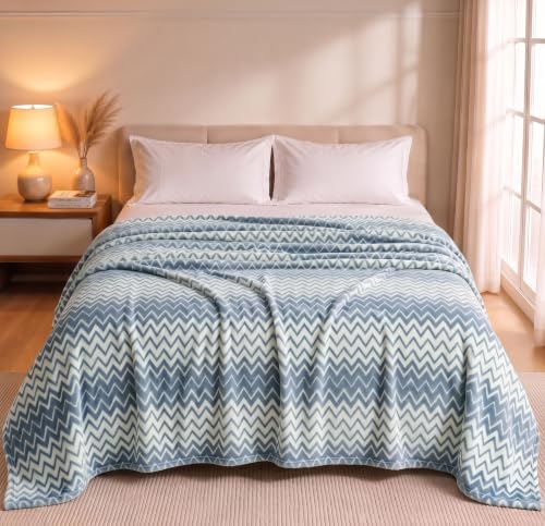 Image of SANMARINO Premium 300 GSM Double Bed Flannel Blanket | Ultra Soft Zig Zag Plush Blanket | All Season Lightweight & Cozy | AC Blanket for Bed, Sofa, Couch, Travel & Camping | 220x230 cm,Cream & Grey
