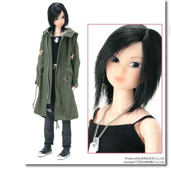 Amazon.co.jp: momokodoll深夜の横断歩道 絶版 完成品 : おもちゃ