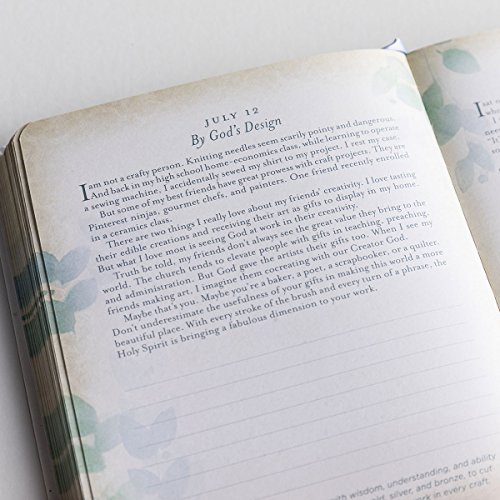 A Moment To Breathe: A 365-Day (In)Courage Devotional Journal #TOP2