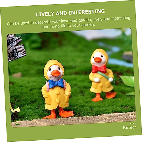 BCOATH 8 Pçs Capa De Chuva Patinho Recipiente De Plástico Mini Brinquedo Topper De Mesa Estátuas De